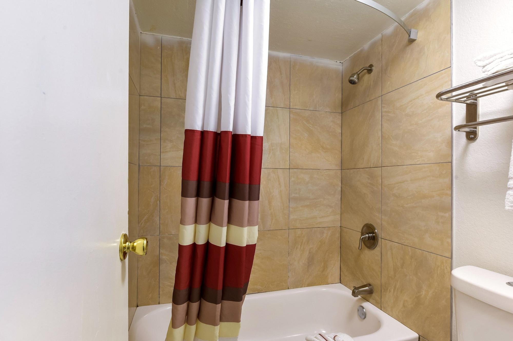 Red Roof Inn Плано Экстерьер фото