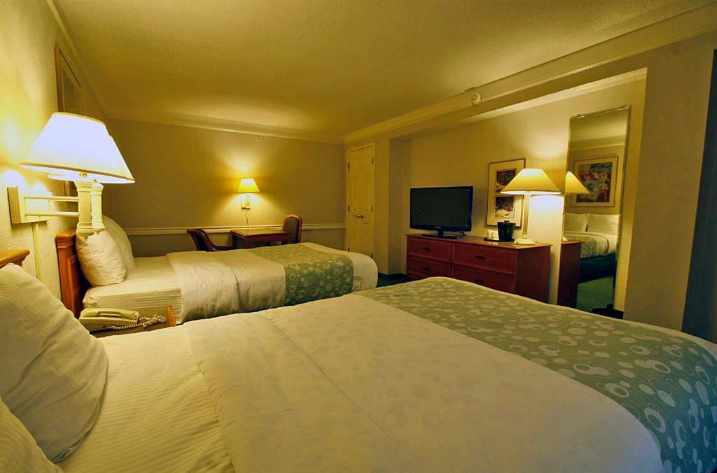 Red Roof Inn Плано Номер фото