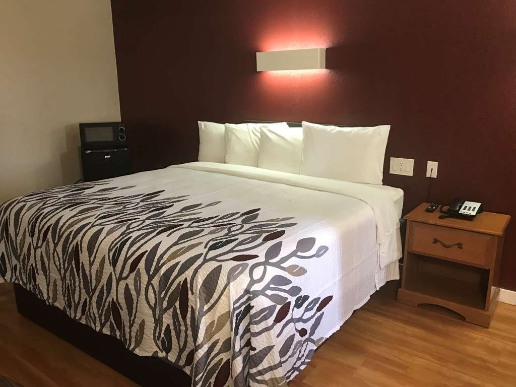 Red Roof Inn Плано Номер фото